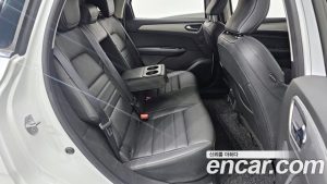 Renault-KoreaSamsung XM3 1.6 E-TECH Inspire 2023 года из Южной Кореи