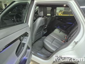 Land Rover Range Rover Evoque P250 Dynamic SE 2025 года из Южной Кореи