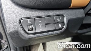 Kia Seltos Бензин 1.6 Turbo 2WD 2025 года из Южной Кореи