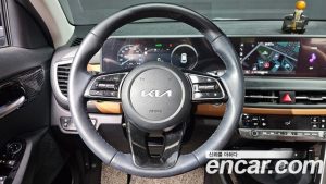 Kia Seltos Бензин 1.6 Turbo 2WD 2025 года из Южной Кореи