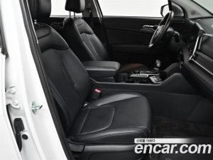 Kia Sportage Дизель 2.0 4WD 2024 года из Южной Кореи