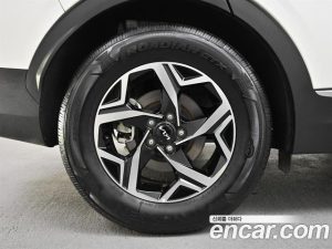 Kia Sportage Дизель 2.0 4WD 2024 года из Южной Кореи