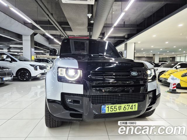 Land Rover Defender 110 P400 X 2024 года из Кореи