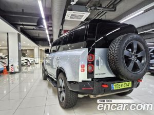 Land Rover Defender 110 P400 X 2024 года из Южной Кореи