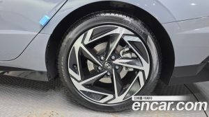 Hyundai Sonata 1.6 Turbo 2024 года из Южной Кореи