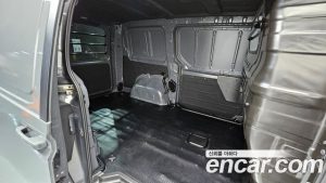 Hyundai Staria L3.5 Wagon 3Door 2025 года из Южной Кореи