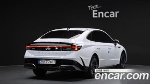 Hyundai Sonata 2.0 2024 года из Южной Кореи