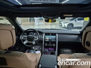 Land Rover Discovery D350 Dynamic HSE 2025 года из Южной Кореи