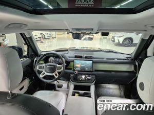 Land Rover Defender 110 D250 X- SE 2025 года из Южной Кореи