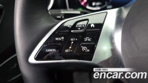 Mercedes-Benz C-Class C300 4MATIC Avantgarde 2024 года из Южной Кореи