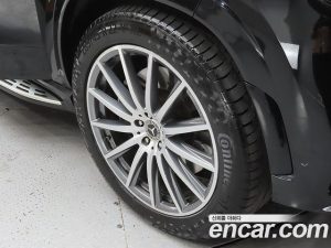 Mercedes-Benz GLS-Class GLS400d 4MATIC 2023 года из Южной Кореи