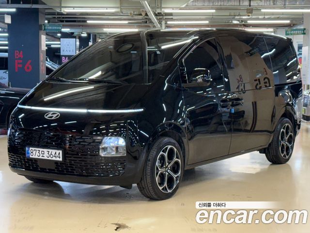 Hyundai Staria Wagon 5 2025 года из Кореи