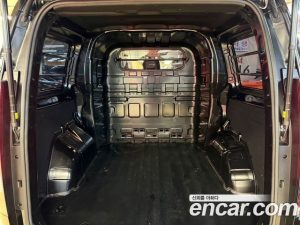Hyundai Staria Wagon 5 2025 года из Южной Кореи