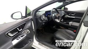 Mercedes-Benz EQE EQE350 4MATIC 2023 года из Южной Кореи