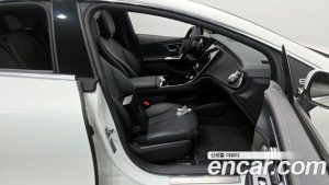 Mercedes-Benz EQE EQE350 4MATIC 2023 года из Южной Кореи