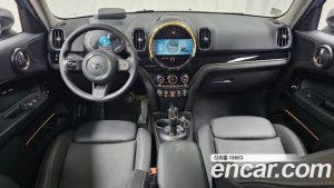 Mini Countryman CLASSIC 2023 года из Южной Кореи