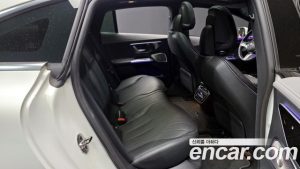 Mercedes-Benz EQE EQE350 4MATIC 2023 года из Южной Кореи