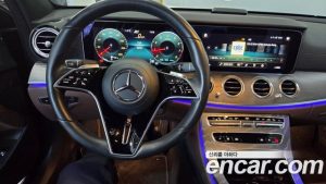 Mercedes-Benz E-Class E350 4MATIC Exclusive 2023 года из Южной Кореи