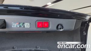 Mercedes-Benz E-Class E350 4MATIC Exclusive 2023 года из Южной Кореи