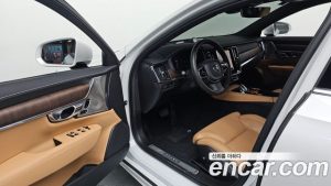 Volvo S90 B5 Inscription 2022 года из Южной Кореи