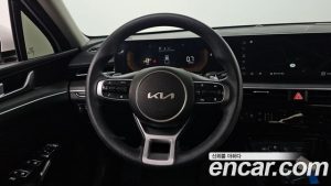 Kia K5 2.0 2024 года из Южной Кореи