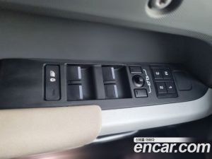 Land Rover Defender 110 P300 X- SE 2023 года из Южной Кореи