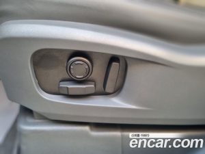 Land Rover Defender 110 P300 X- SE 2023 года из Южной Кореи