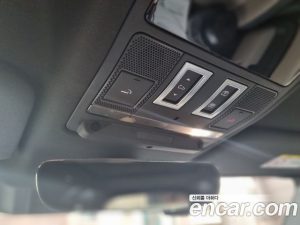 Land Rover Defender 110 P300 X- SE 2023 года из Южной Кореи