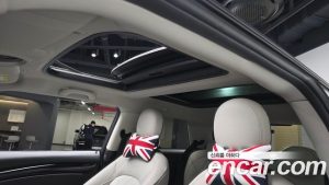 Mini Cooper CLASSIC COMFORT PACK 2023 года из Южной Кореи