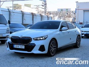 BMW 5-Series 520i M Sport 2025 года из Южной Кореи