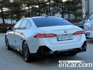 BMW 5-Series 520i M Sport 2025 года из Южной Кореи