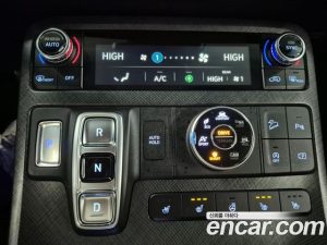 Hyundai Palisade Бензин 3.8 4WD 2024 года из Южной Кореи