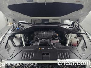 Genesis GV70 2.5T Бензин AWD 2025 года из Южной Кореи