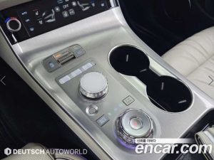 Genesis GV70 2.5T Бензин AWD 2025 года из Южной Кореи