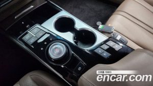 Kia K8 2.5 Бензин 2WD 2024 года из Южной Кореи