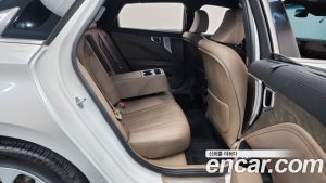 Kia K8 2.5 Бензин 2WD 2024 года из Южной Кореи