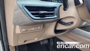 Kia K8 2.5 Бензин 2WD 2024 года из Южной Кореи