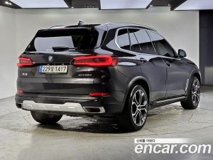 BMW X5 xDrive 30d xLine 2023 года из Южной Кореи