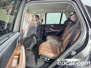 BMW X5 xDrive 30d xLine 2023 года из Южной Кореи
