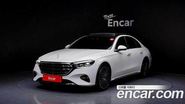 Mercedes-Benz E-Class E450 4MATIC 2024 года из Кореи