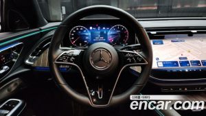 Mercedes-Benz E-Class E450 4MATIC 2024 года из Южной Кореи