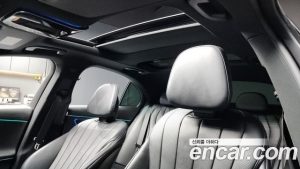 Mercedes-Benz E-Class E450 4MATIC 2024 года из Южной Кореи