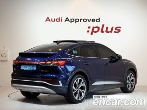 Audi Q4 e-tron 40 Premium Sportback 2023 года из Южной Кореи