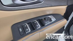 Kia Sorento Дизель 2.2 2WD 2025 года из Южной Кореи