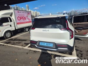 Kia EV9 Long Range 2024 года из Южной Кореи