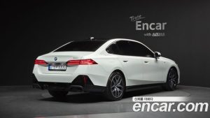 BMW 5-Series 520i M Sport 2025 года из Южной Кореи