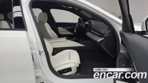 BMW 5-Series 520i M Sport 2025 года из Южной Кореи