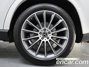 Mercedes-Benz GLE-Class GLE450 4MATIC 2025 года из Южной Кореи