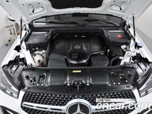 Mercedes-Benz GLE-Class GLE450 4MATIC 2025 года из Южной Кореи