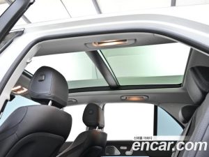 Mercedes-Benz GLE-Class GLE450 4MATIC 2025 года из Южной Кореи